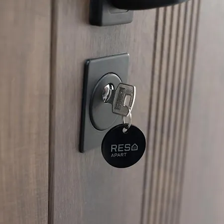 Resa Apart - Нові Smart-Квартири Біля Річки Ужгород Экстерьер фото